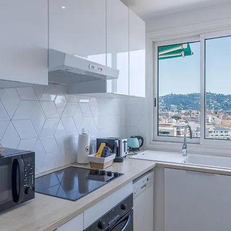 Perchoir - Balcon, Vue Sur La Ville, Palais&plages Appartement